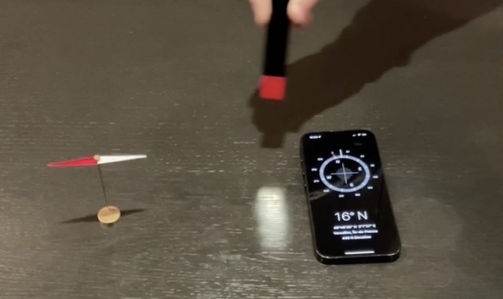 Pourquoi la boussole d'un smartphone n'est pas affectée par les aimants ?